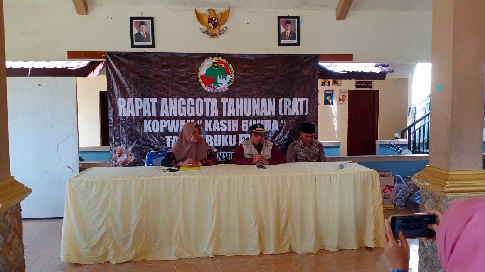 Apresiasi Peran Perempuan dalam Ekonomi, Camat Kunir Hadiri RAT Kopwan Kasih Bunda di Kunir Kidul